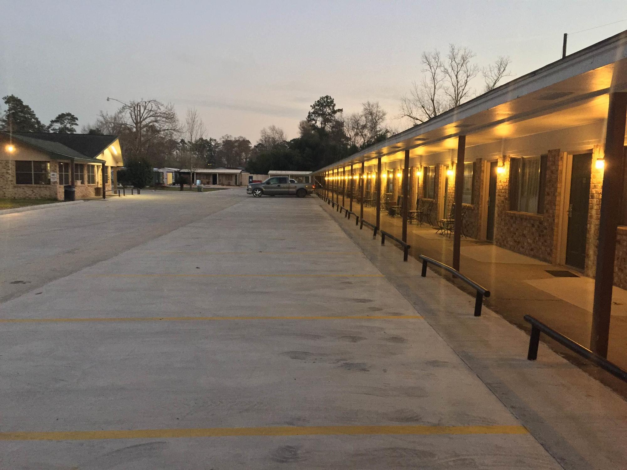 希尔斯比花园套房汽车旅馆 Silsbee 外观 照片