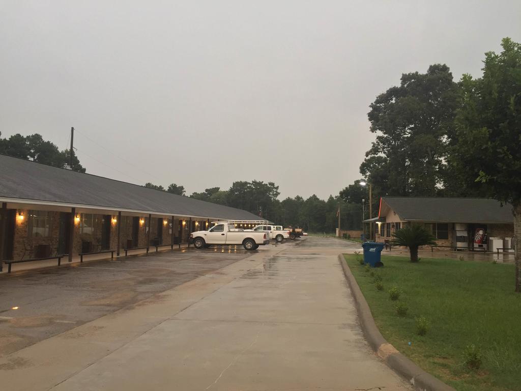 希尔斯比花园套房汽车旅馆 Silsbee 外观 照片