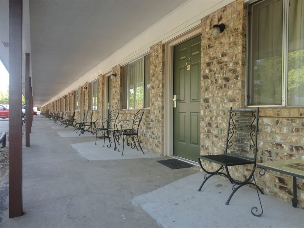 希尔斯比花园套房汽车旅馆 Silsbee 外观 照片